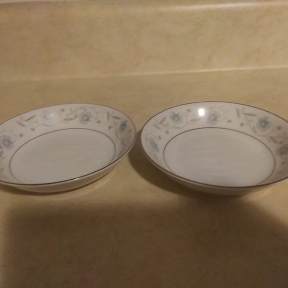 Nikko Ceramics Other - Nikko English Garden small bowls - set of 2